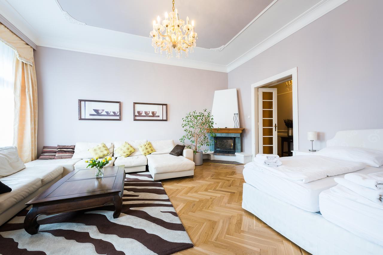 Wenceslas Square Apartment Praga Exterior foto